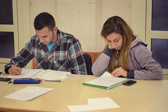 Alumnes a l'aula e